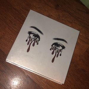 Kylie Cosmetics “The Burgundy Palette”